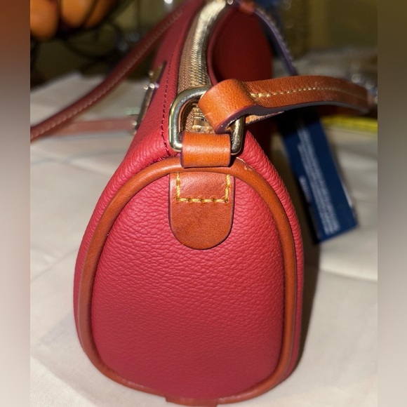🆕 Dooney & Bourke Red Buffy Crossbody Bag - Picture 10 of 14